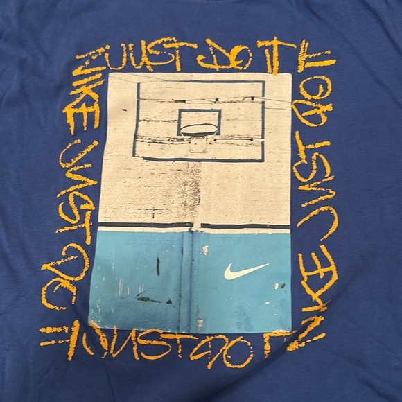 Nike Boys Blue and Gold Basketball T-Shirt Size XL - Picture 3 of 4